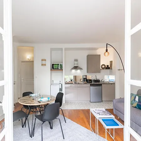Collection Centre-ville Gare Apartman *